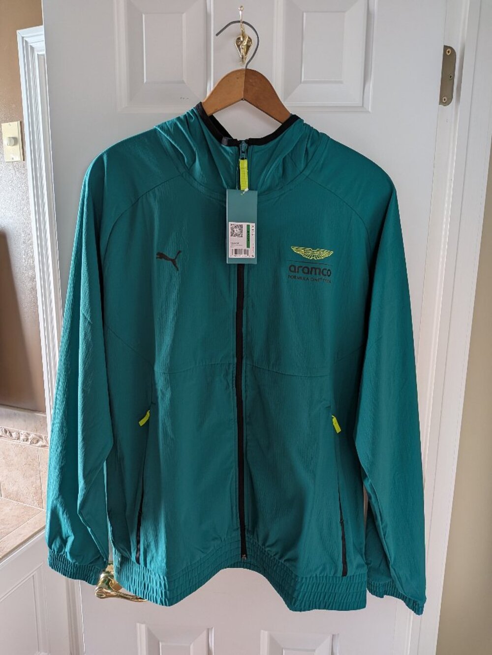 Puma-Aston Martin branded Windbreaker Jacket, Men's Size L, New with Tags